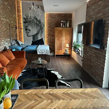 Design Apartman V Zahrade Hlinsko Exterior photo